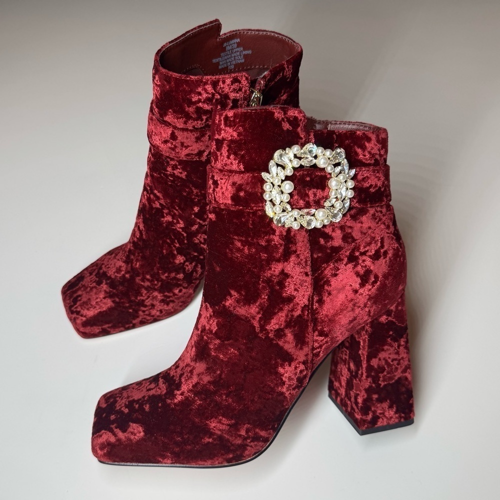 Jessica Simpson Luminna Velvet Embellished Buckle Booties Size-8 M